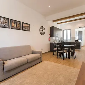 Appartement Collection - 101 Republic, La Valette